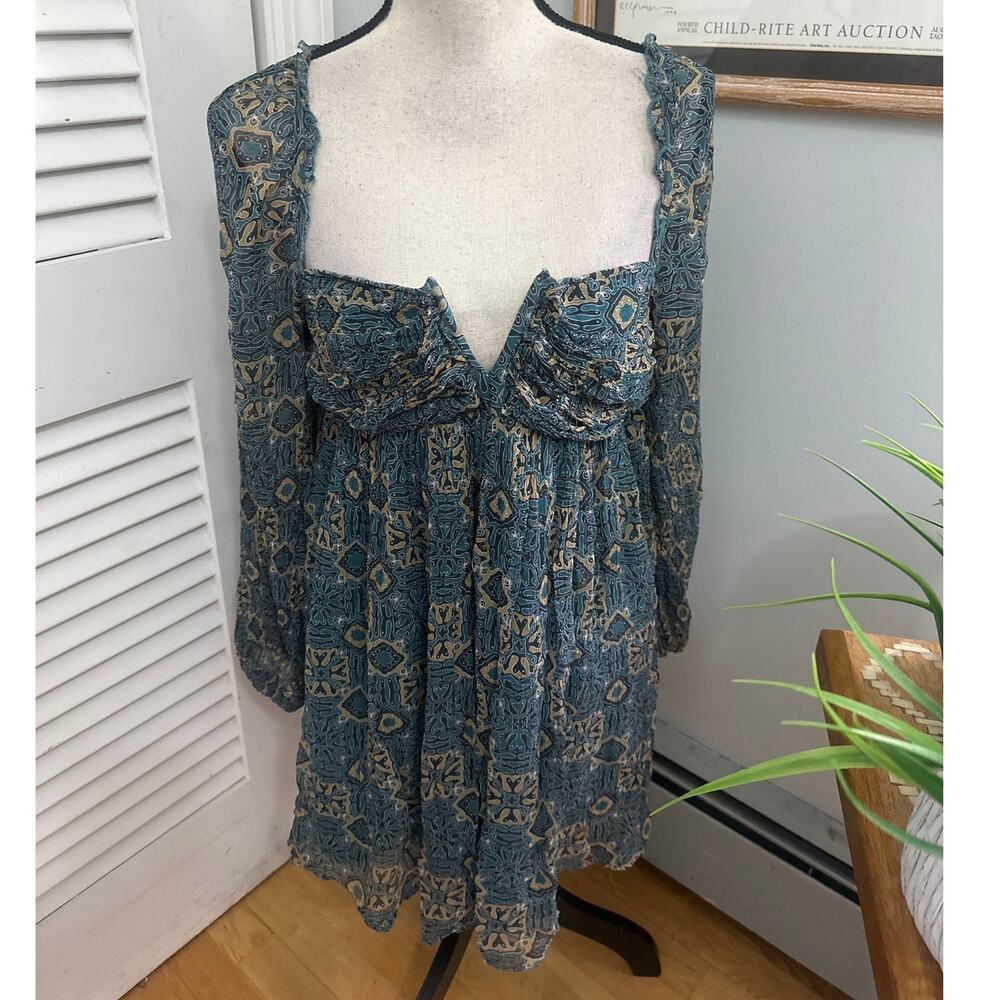 Anthropologie Let Me Be Dress Small Mini Babydoll Wired V-Neck Dainty Boho Chic